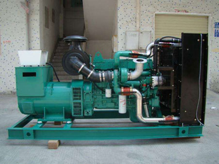 唐县1100kw康明斯柴油发电机组图片 唐县1100kw康明斯柴油发电机组图片